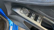 Ford Focus 1.5 EcoBoost 182 ST-Line X 5dr Petrol Estate